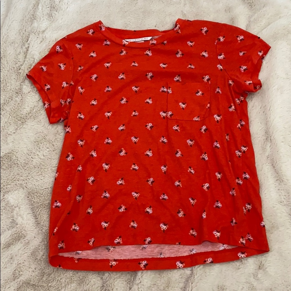 VS tee